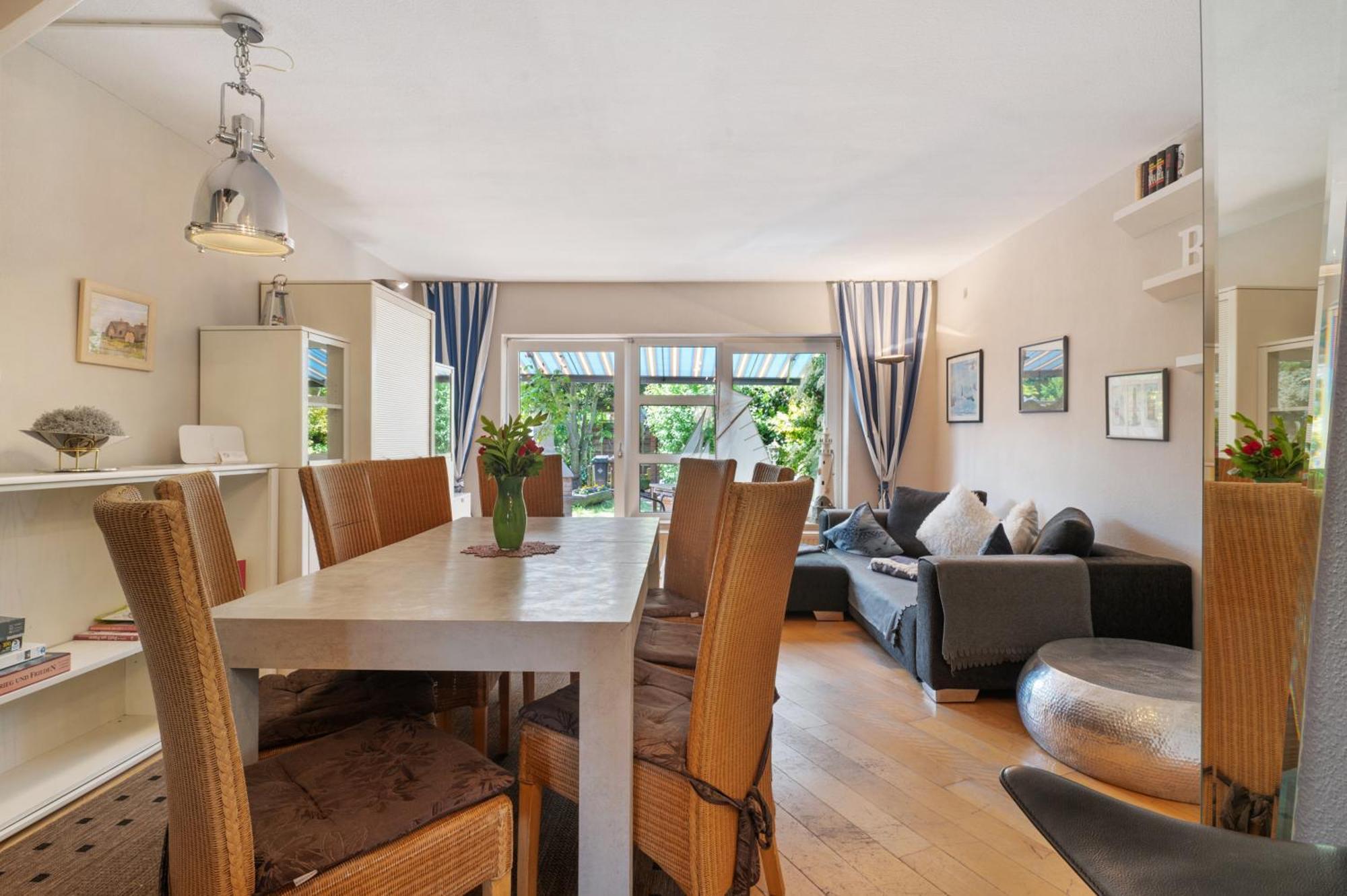 Apartment Schoenes Maritimes Haus Bremen
